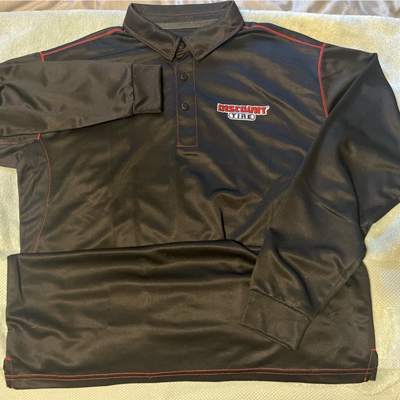 Medium discount tire work uniform shirt - Picture 1 of 2